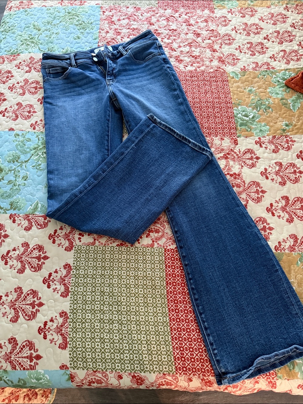 Women's Dark Blue Bootcut Jeans – Stretch Mid-Rise